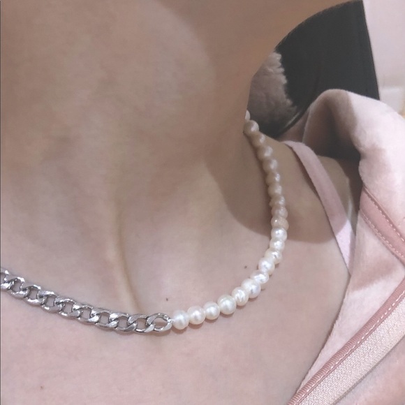 Gift 🎁 Half pearl half chain Contemporary Freshwater Pearl Cuban curb Necklace - Picture 5 of 8